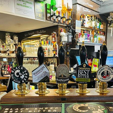 Black Bull Hotel Reeth Bagian luar foto
